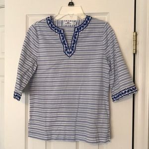 Vineyard Vines girls shirt